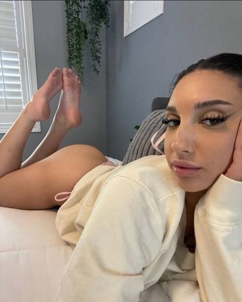 ESCORT Margret AVAILABILE FOR NEAR BY HOOKUP 💦AND ALSO SELL PARTY FAVOR💫✨💥✨🍑🍆🍒TEXT ME ON MY CELLPHONE NUMBER +1 210-885 9218 - Image 3